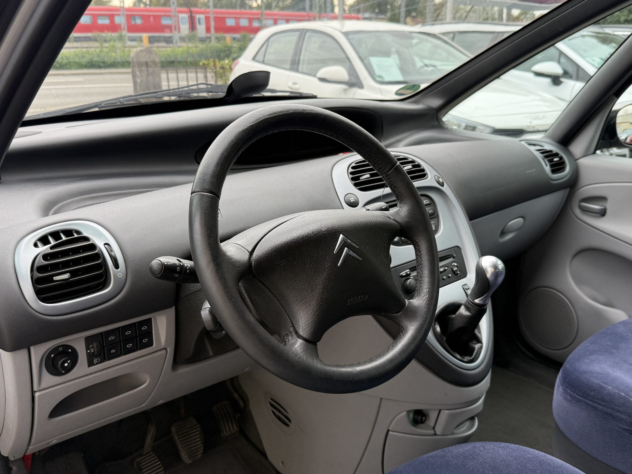  CitroenXsara Picasso 1.8